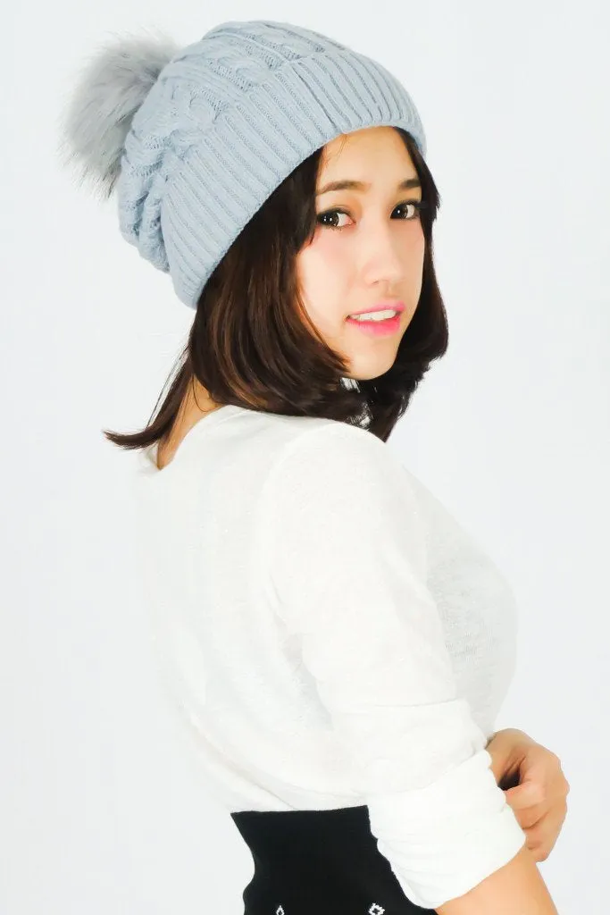 หมวกไหมพรมทรงบีนนี่แต่งปอม - Fleece Lined Cable Knitted Pom Pom Beanie Hat