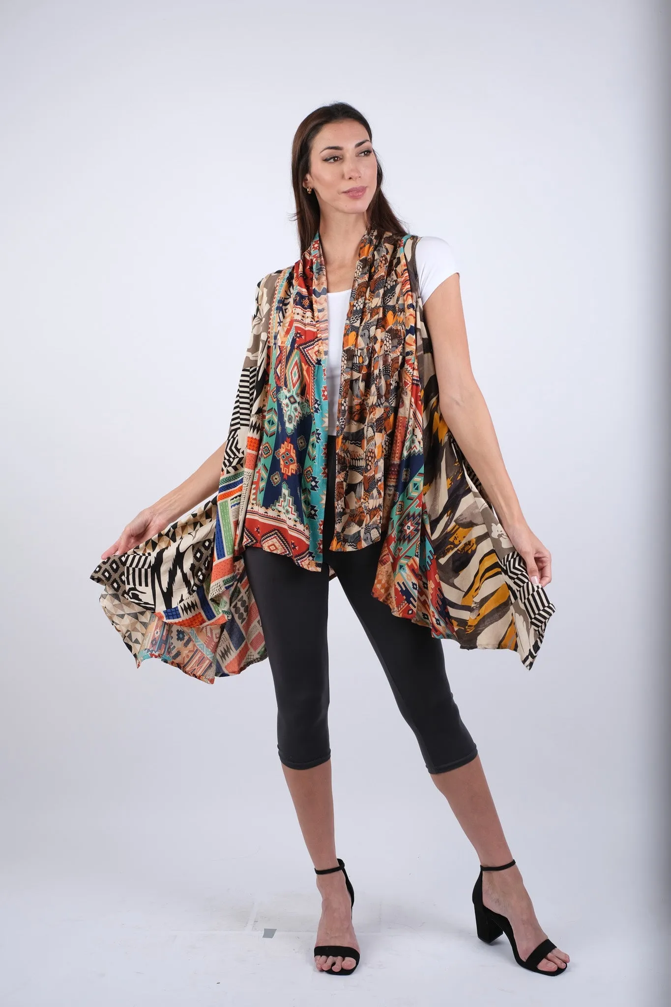 225187 Abstract Allure Patchwork Hippie Cardigan (Sleeveless)