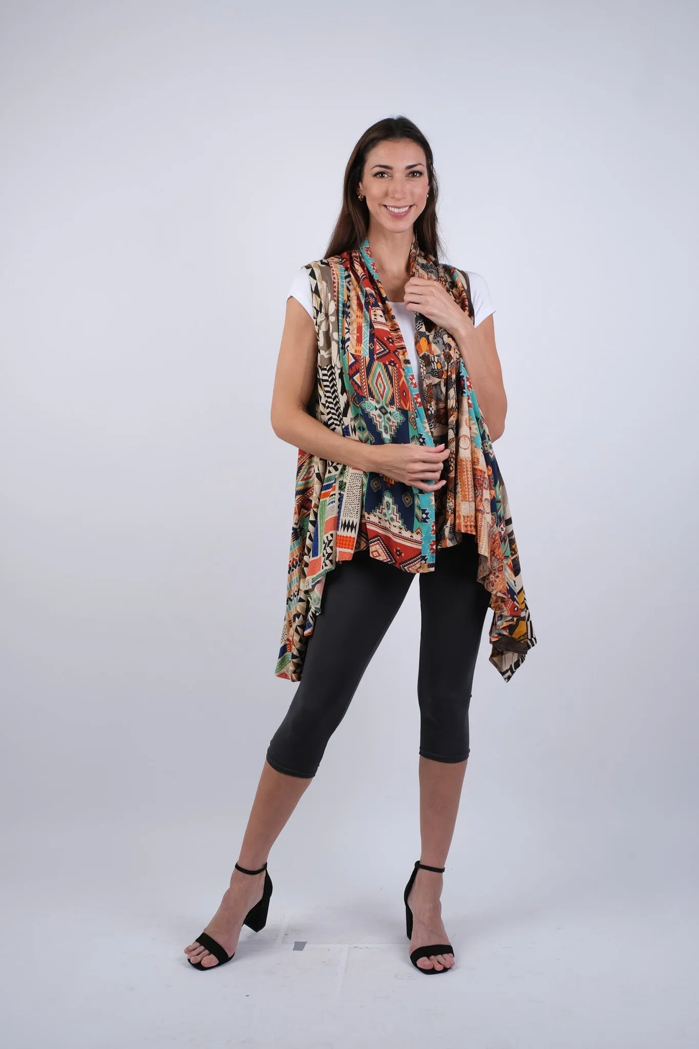 225187 Abstract Allure Patchwork Hippie Cardigan (Sleeveless)