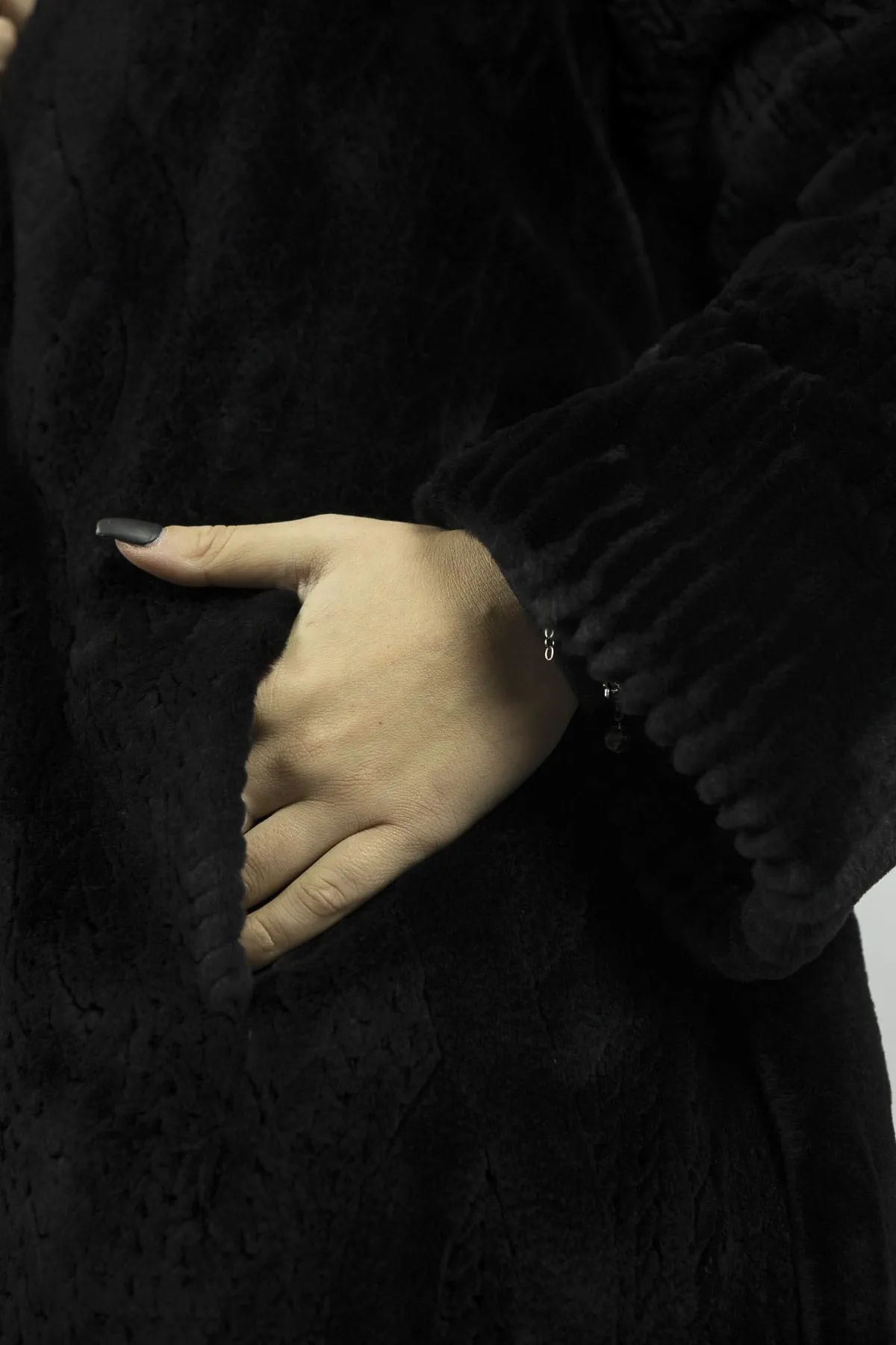 Black Laser Knitted Coat mink Hooded