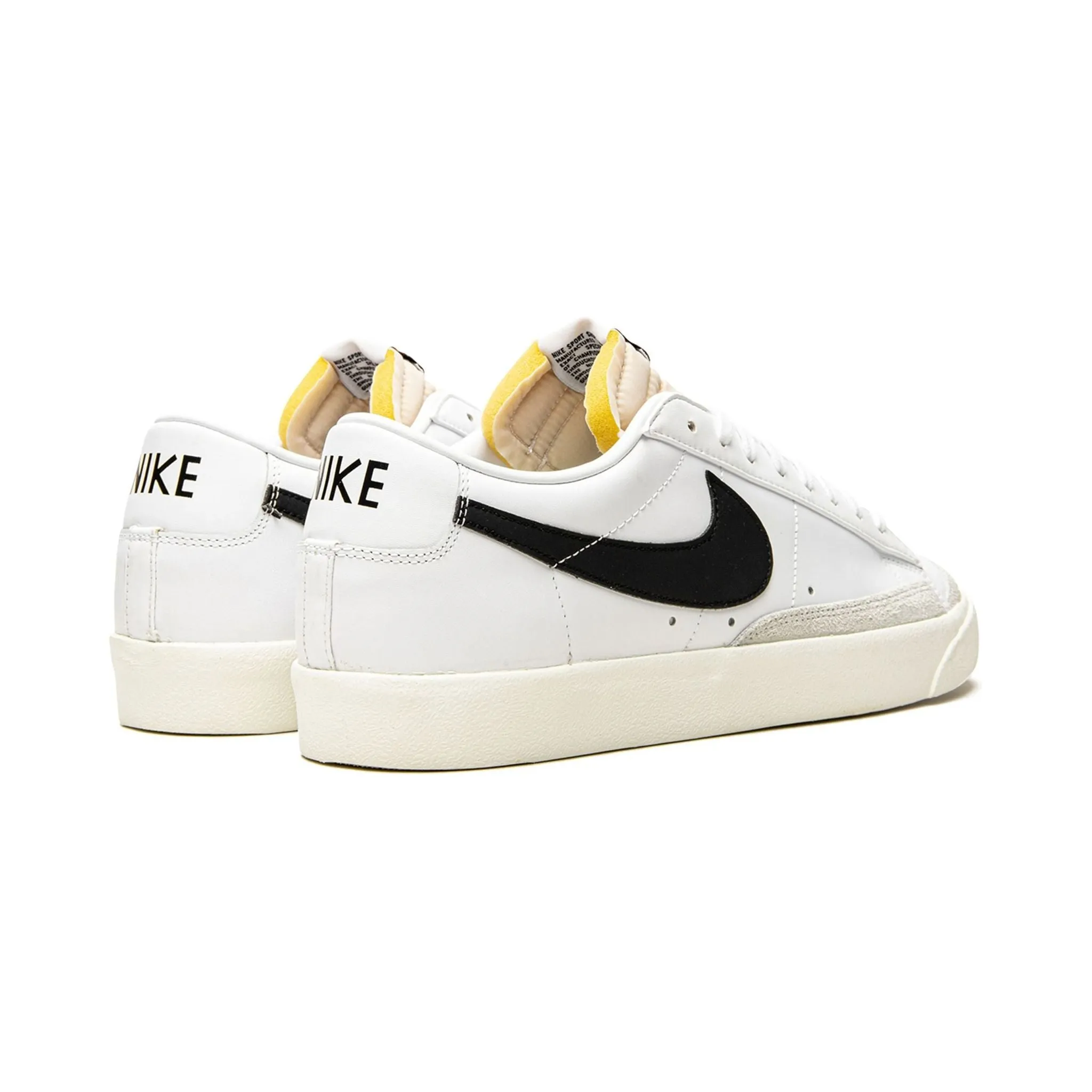 Blazer Low 77 VNTG "White/Black"