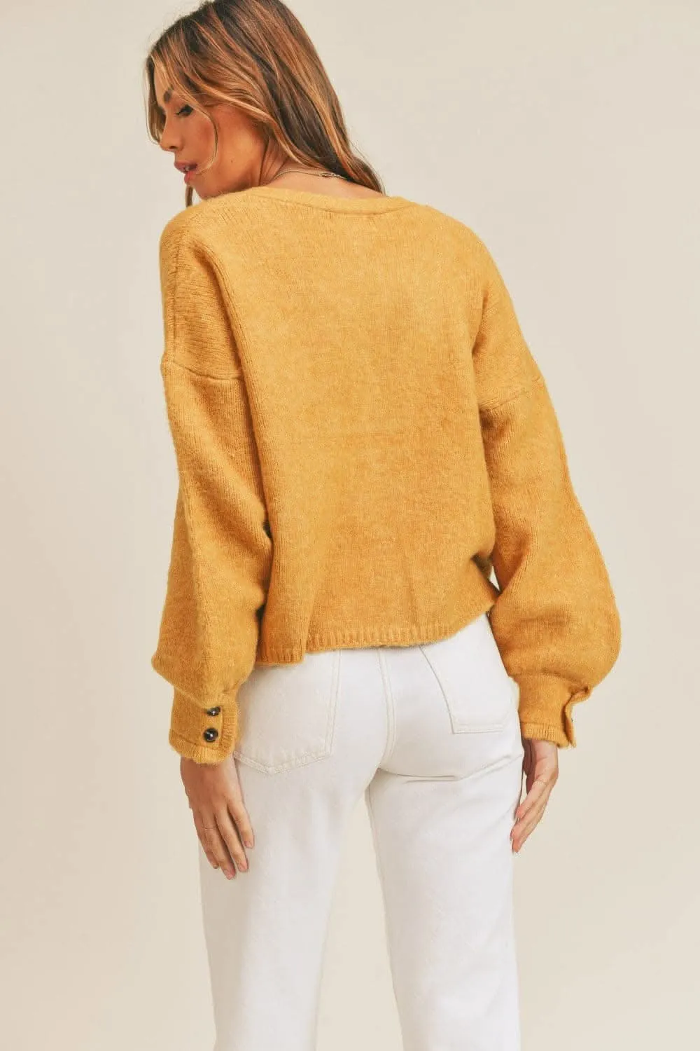 Cozy long sleeve cardigan for stylish layering