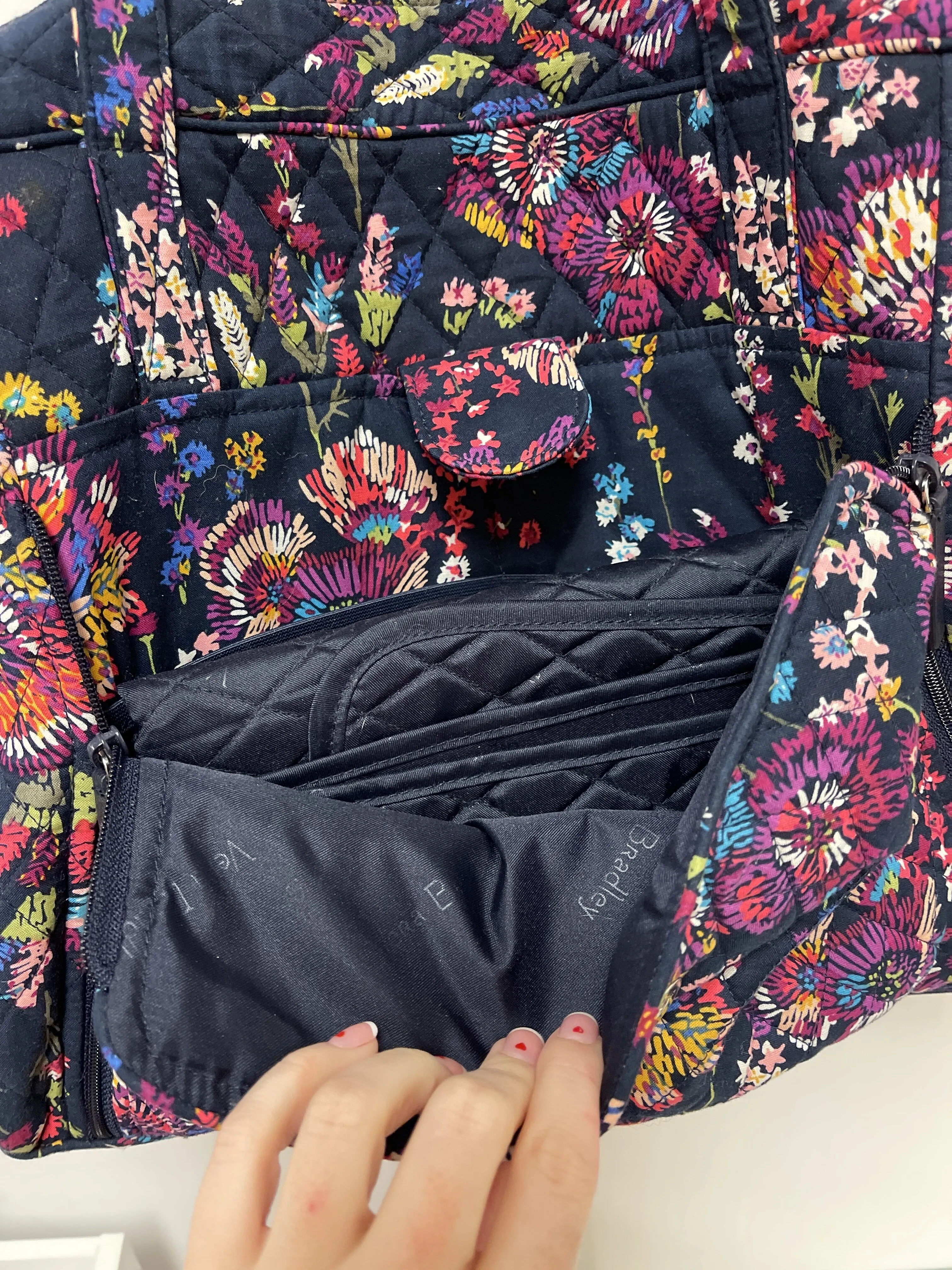Duffle And Weekender By Vera Bradley  Size: Small