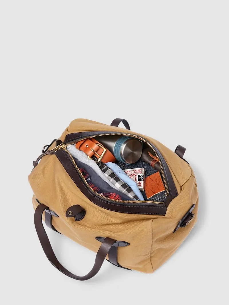 Filson Small Rugged Twill Duffle in Tan
