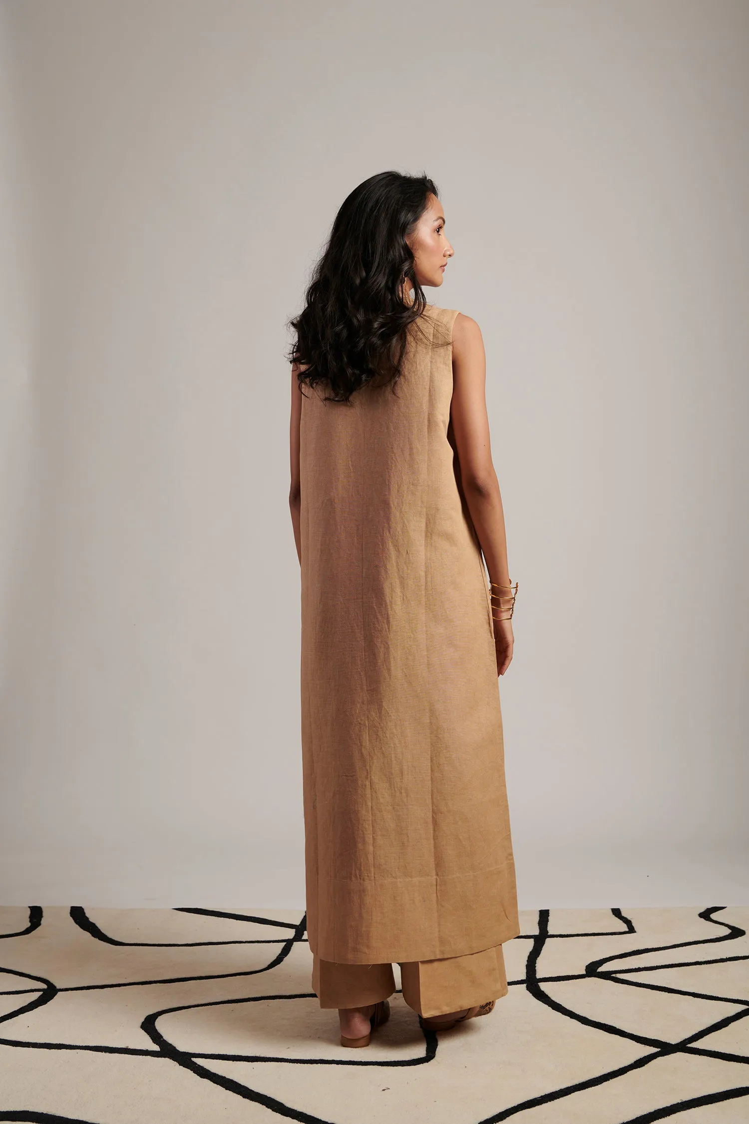 Harmony Sleeveless Overlay (Honey)