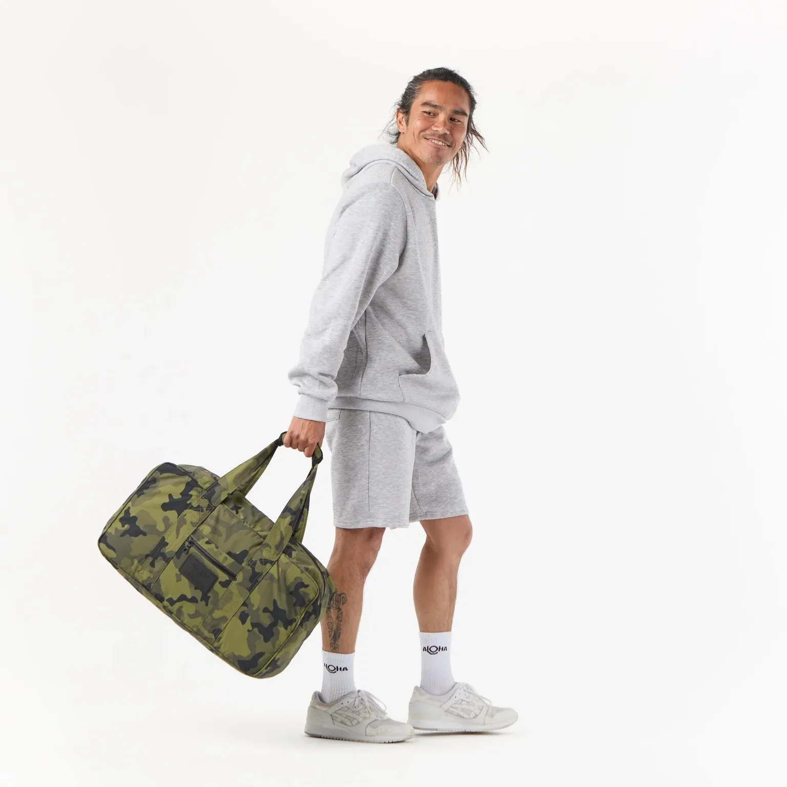 Keep It Light Weekender / Camo Hunter on Olive