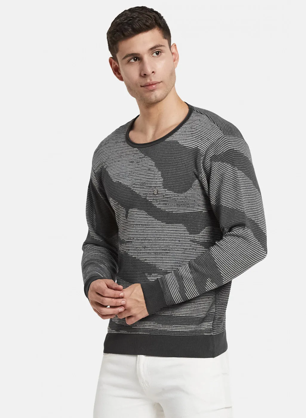 Men Grey Jaquard Pullover