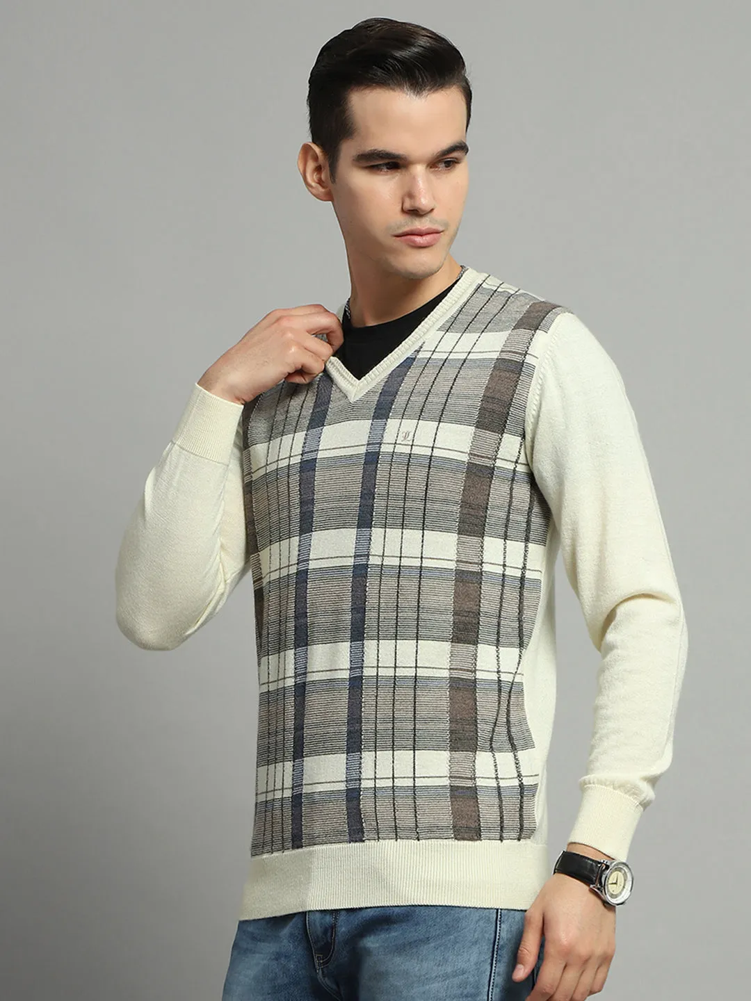 Men Off White Check V Neck Full Sleeve Pullover