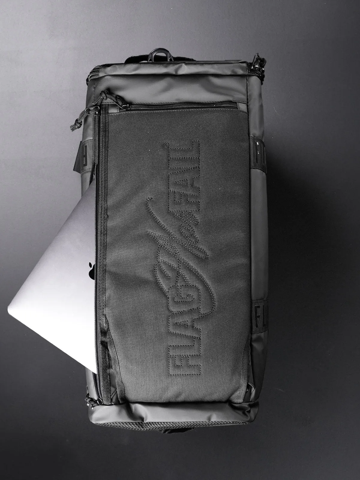 MOMENTUM DUFFLE BAG 44L - BLACK