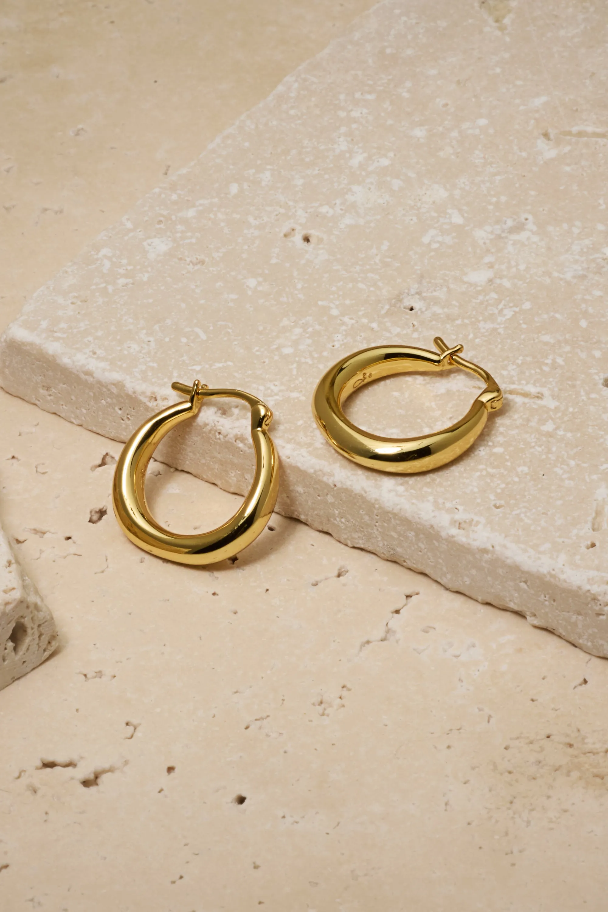 Nadia Classic Gold Hoops