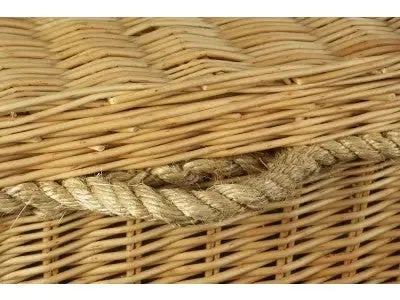 ROPE HANDLED 6 PERSON HAMPER