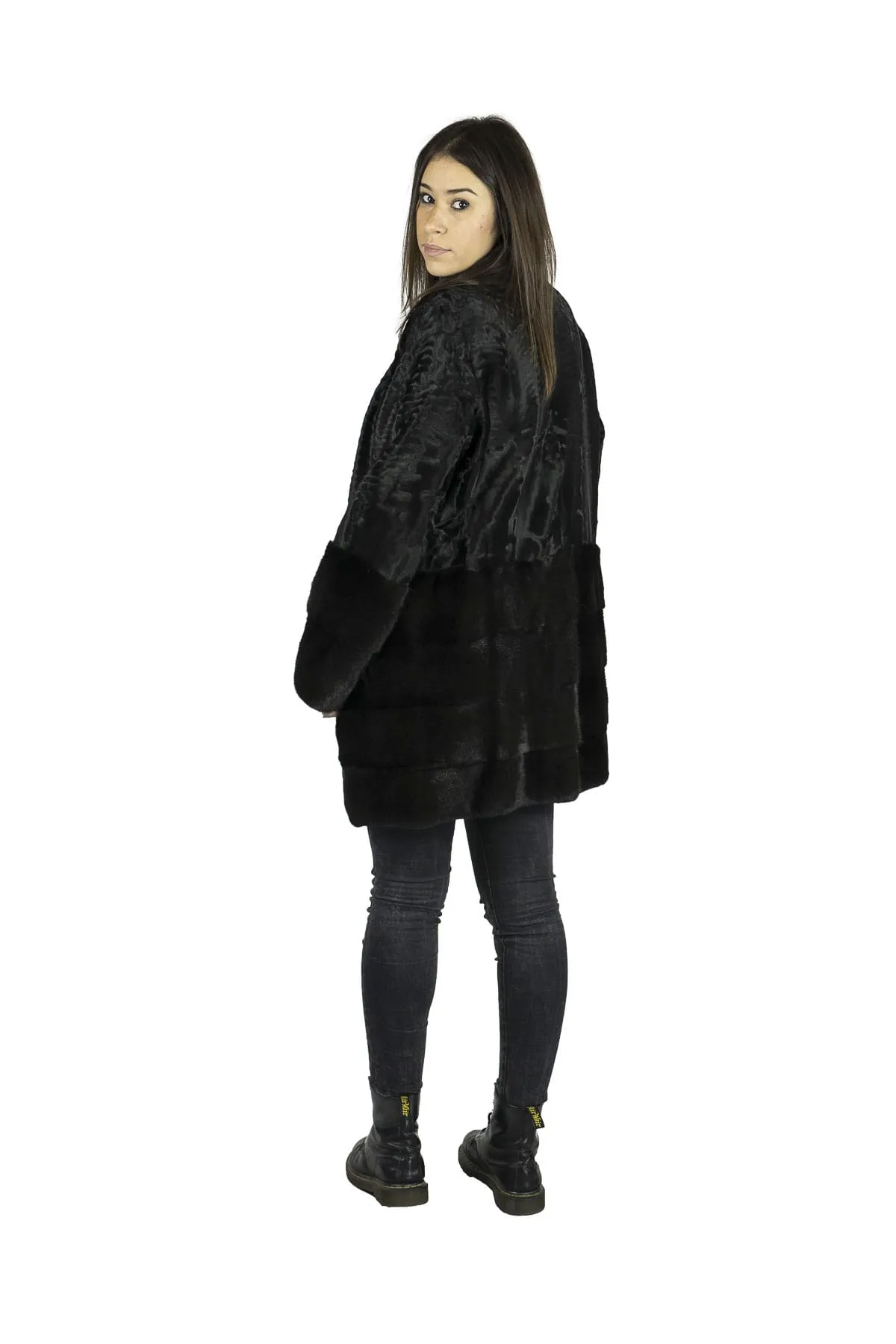 Swakara coat with wrists, balsa and collar in mink