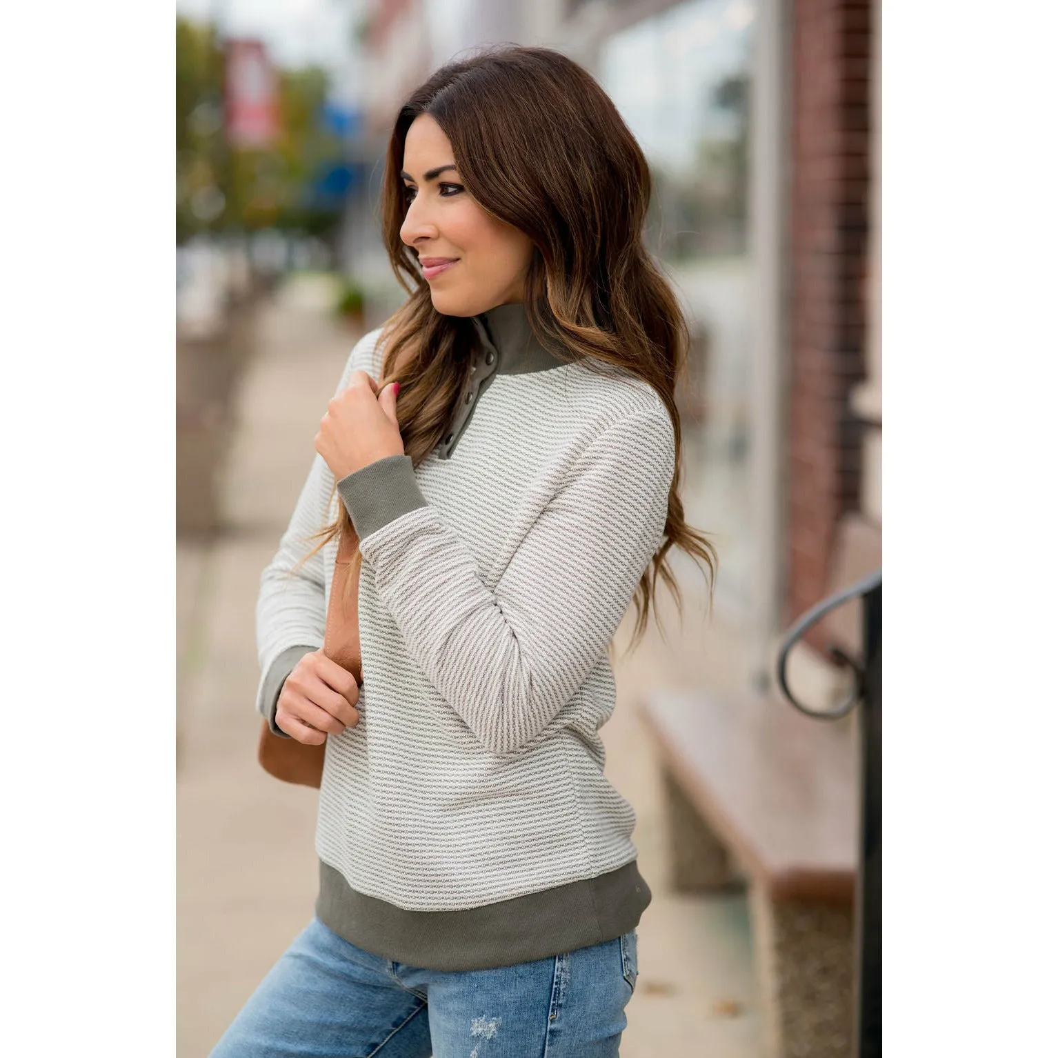 Zig Zag Button Up Pullover